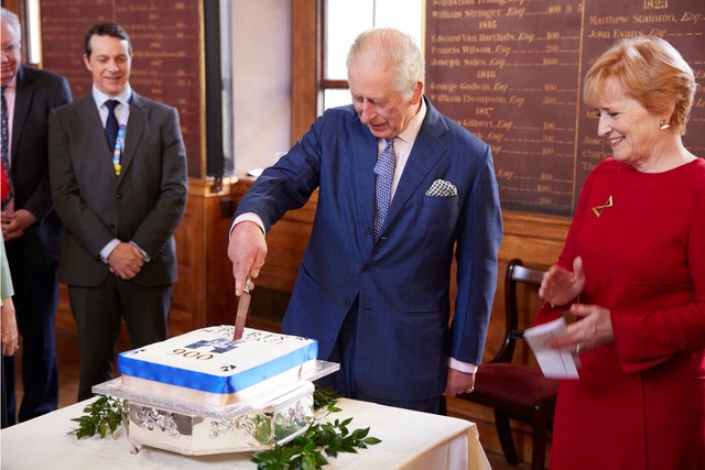 His Majesty The King cuts a cake celebrating the 900th anniversary of Barts Hospital